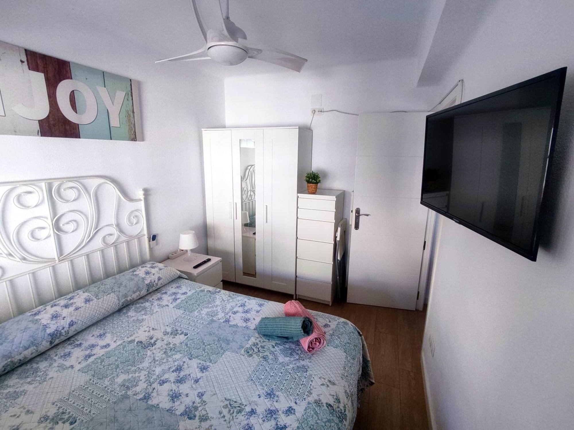 Infantes Beach Apartment Torre Del Mar Εξωτερικό φωτογραφία